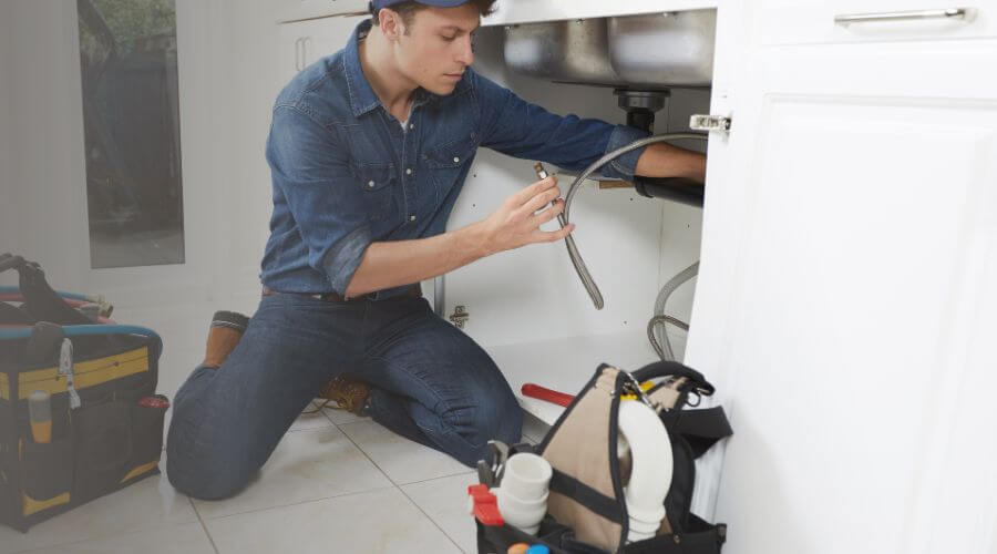 Professional sink repair in Kintyre, ND
